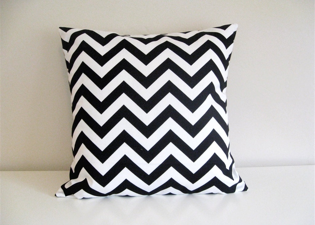 CLEARANCE Black Chevron Pillow Cover. 16 x 16 Decorative Throw Pillow Cover. Zig Zag Accent Pillow.