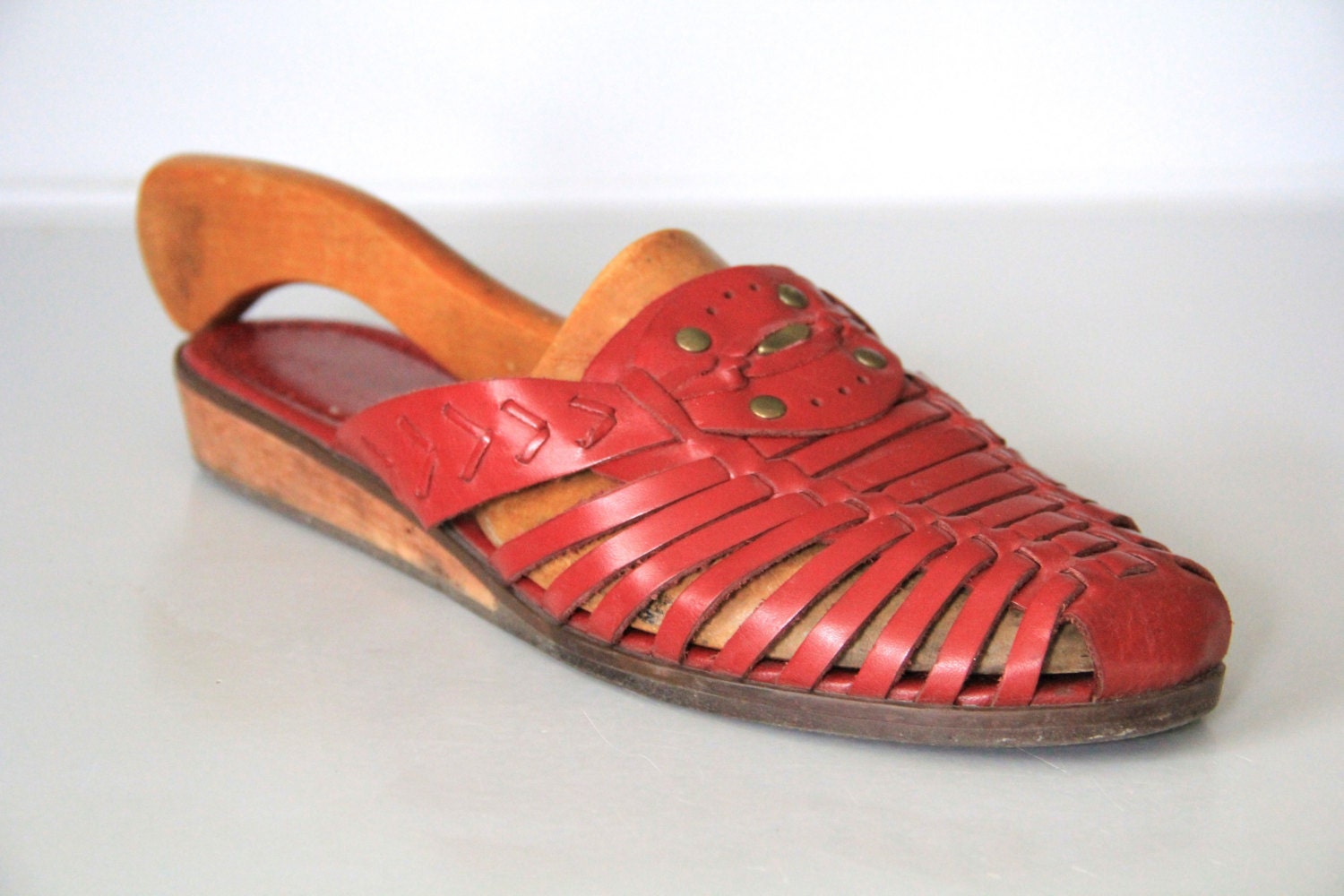 Red Leather Strappy Huarache Sandals - Size 9 Womens - Made in Brazil - Boho - Earthy - Natural