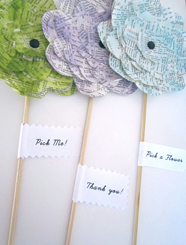 Wedding Favors, Flower Favors, 20, Vintage Atlas, You Choose Colors, Paper Fans, Vintage Wedding, Travel Theme, Eco Friendly Wedding