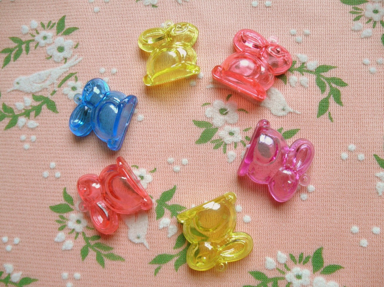 Tiny Trinkets Miniature Bunny Charms - Kitsch Miniature Supplies - Art Project - Mixed Media - 80s Craft