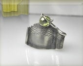 peridot sculpture silver ring geometric coctail oxidized gift for her designer artististic