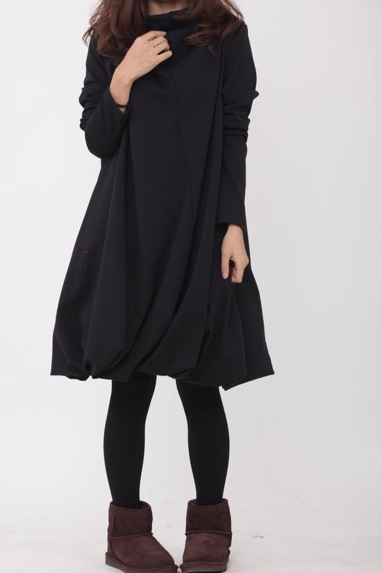 Pile collar cotton dress in black