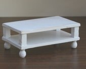1:6 scale White Sofa Table for OOAK Dollhouse or Diorama (Blythe, Barbie, 12'' Fashion dolls, Bratz, Momoko)