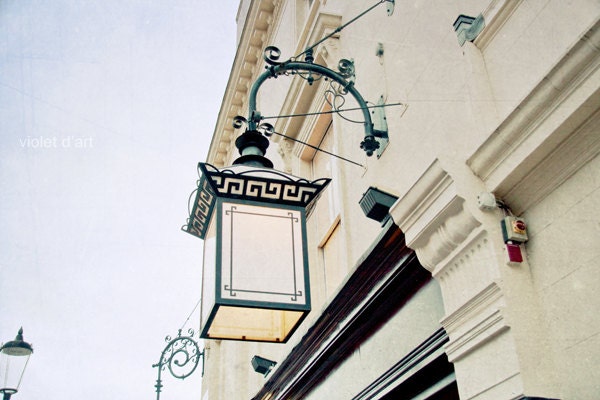 London Photo. Portobello Market. Notting Hill. Travel photo. England - The Lamp - home decor wall art 6x9. photo print