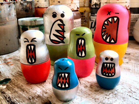 http://img1.etsystatic.com/015/0/6344874/il_570xN.409208301_7blt.jpg
