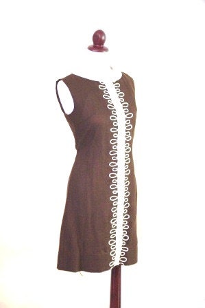 Vintage 1960s Hostess Cupcake Mod Dress