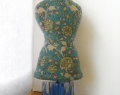 Dress Form Mannequin Pin Cushion Mantle Decoration Sewing Notions Pin Keep Quilt Notions Home and Mantle Art Home Decor