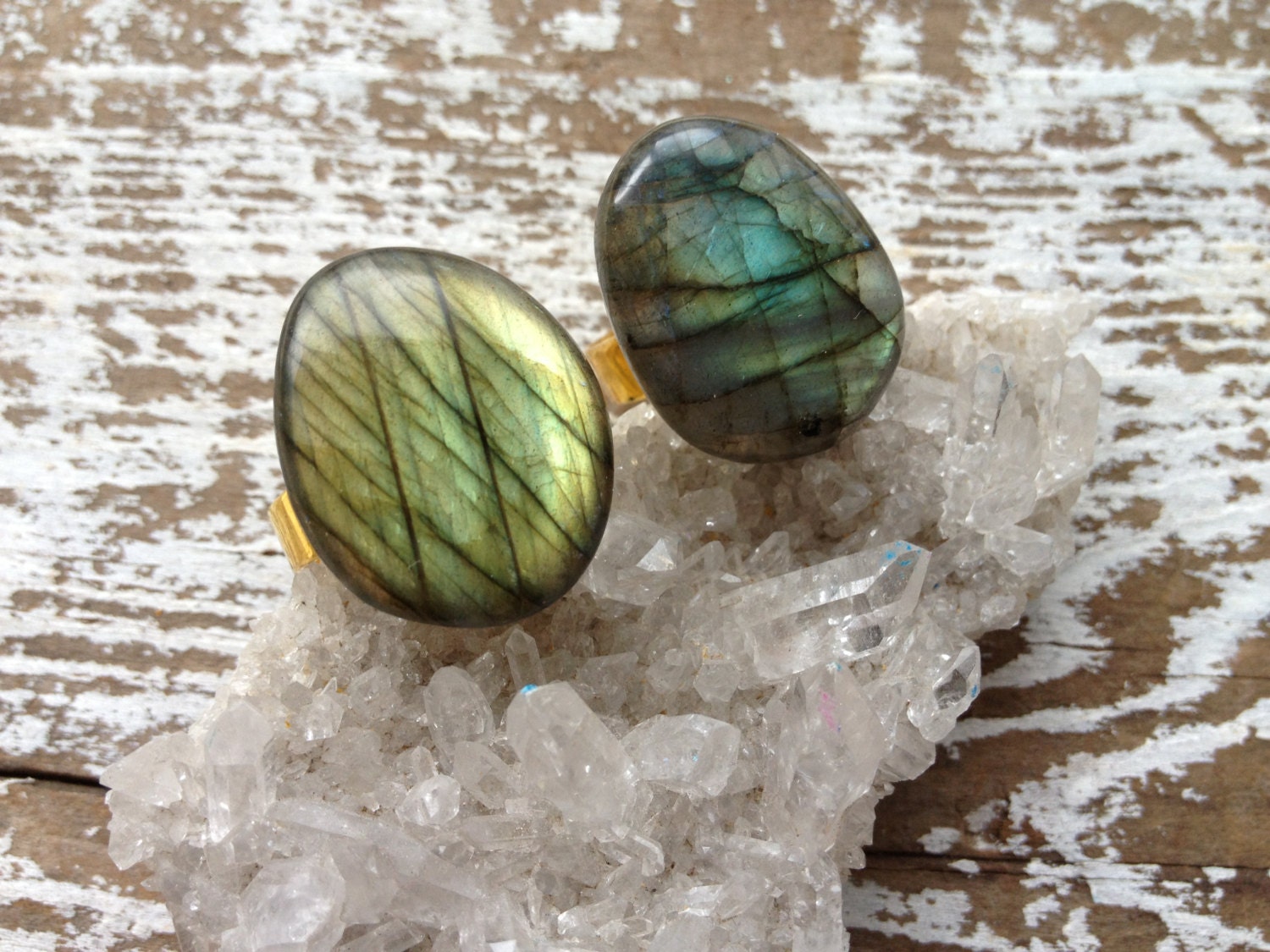 SHINE / Raw Stones Labradorite Crystal Gemstone Cocktail Ring, Adjustable, Gold, Rainbow, Flashy, Summer, Fashion, Gift