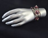 Floating circles bead embroidery lambskin bracelet