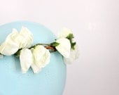Ivory Blossoms Floral Crown. Bohemian. Spring, Wedding, Woodland, Flower Hair Crown, head wreath, Bridal Floral Crown