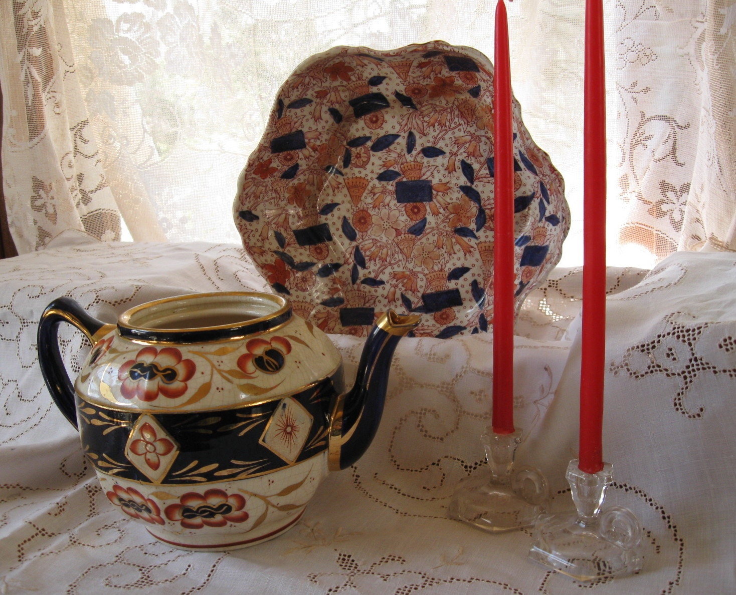 Antique English Gaudy Ironstone Bowl Imari colors and pattern  10" diameter circa 1850-1890