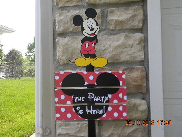 Mickey Mouse Birthday Yard Sign
