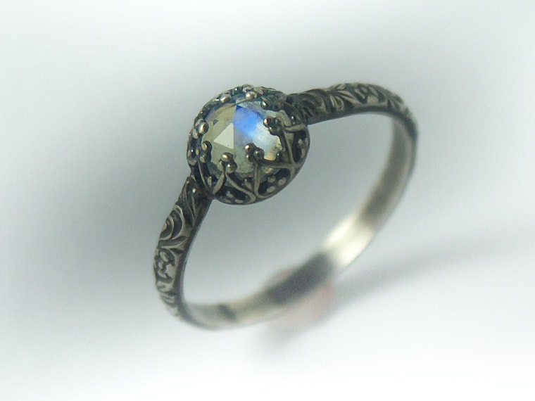 Romantic Moonstone Ring - Custom created in your size