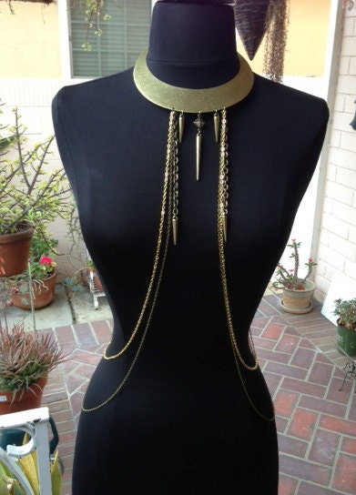 Antique Bronze Metal Plate Body Chain Spike