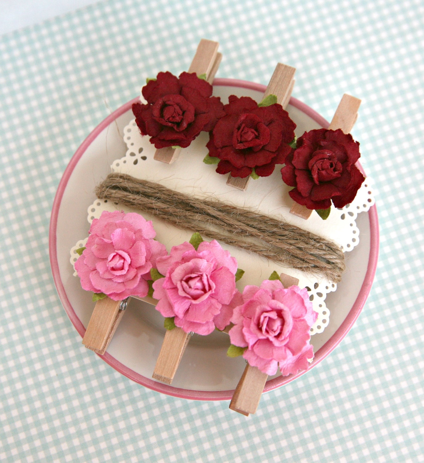 Photo and Note Garland Kit--Pink and Red Flowers and Clothespins