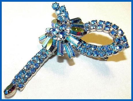Vintage Rhinestone Brooch Pin Blue Aurora Borealis High Fashion Silver Metal 2.5" VG