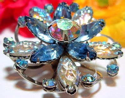 Vintage Brooch Pin Blue Lava Rock Givre Rhinestones Layered Flower Silver Metal Beau Jewels 2"
