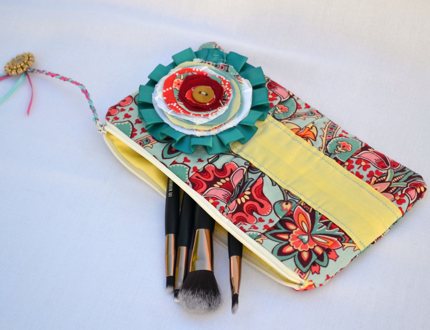 Retro print pleated Clutch Purse, zippered Pouch, summer Clutch, wristlet