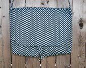 Messenger Bag in Mini Chevrons