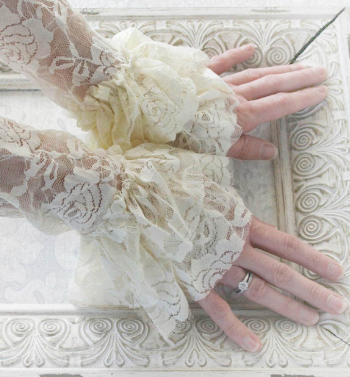 ANGEL vintage Victorian steampunk lace cuffs, fingerless lace gloves in creamy ivory lace, free gift packaging
