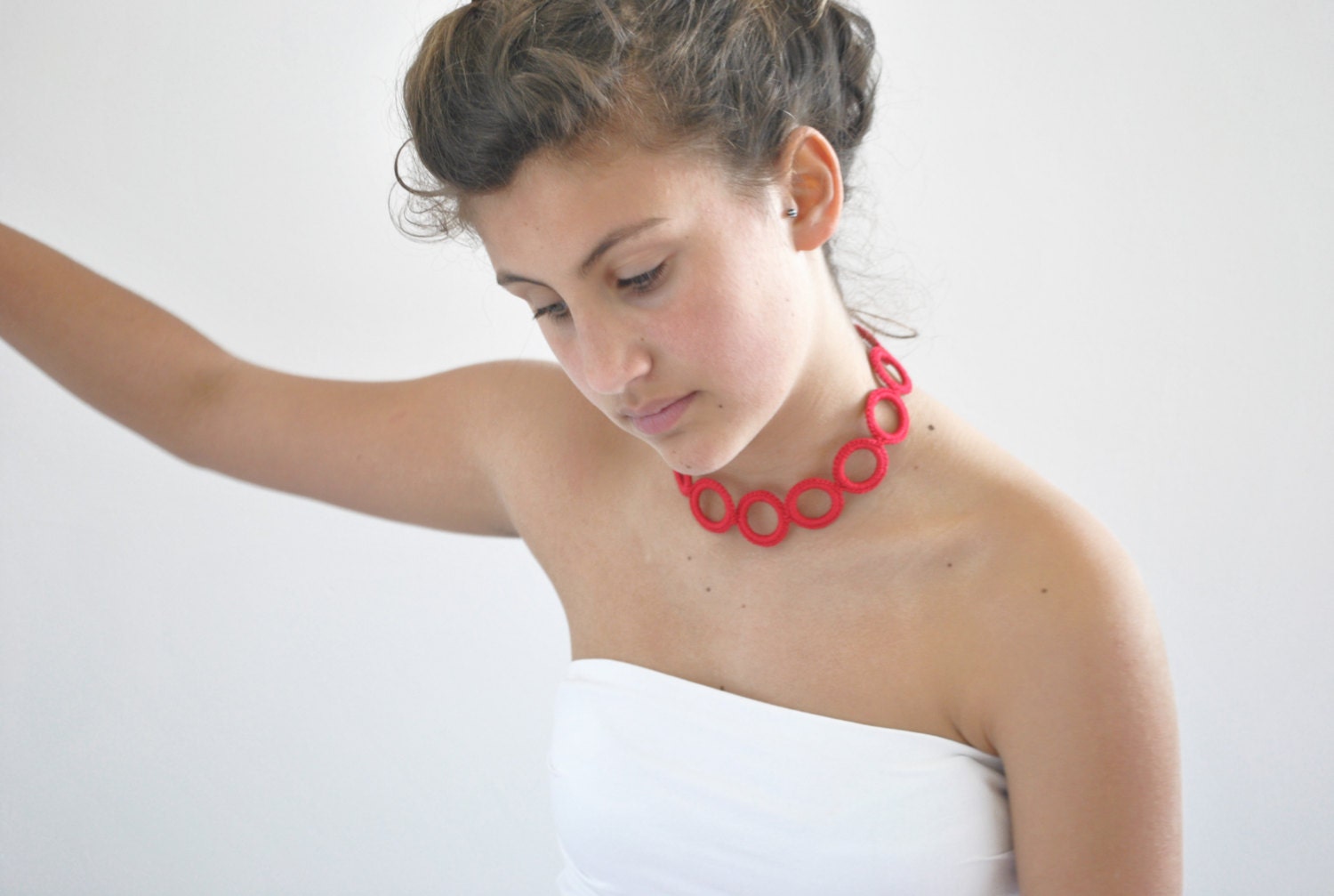 Red cochet bracelet-necklace whit ceramic button / Bright fiber bracelet / Necklace cotton crochet / Summer jewelry bright colors