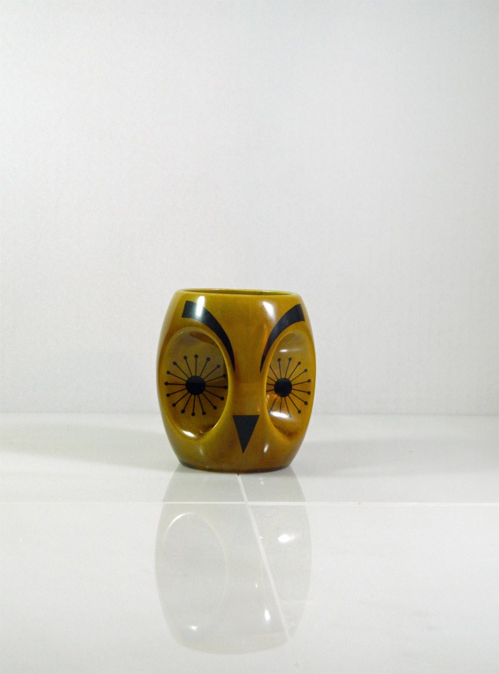 Owl Mug - Sleek and Modern - Atomic Eyes - Made In Portugal