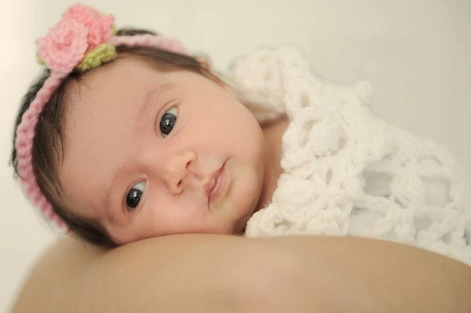 Adorable Roses  Headband , soft crochet  baby girl accessory, perfect newborn photo prop.