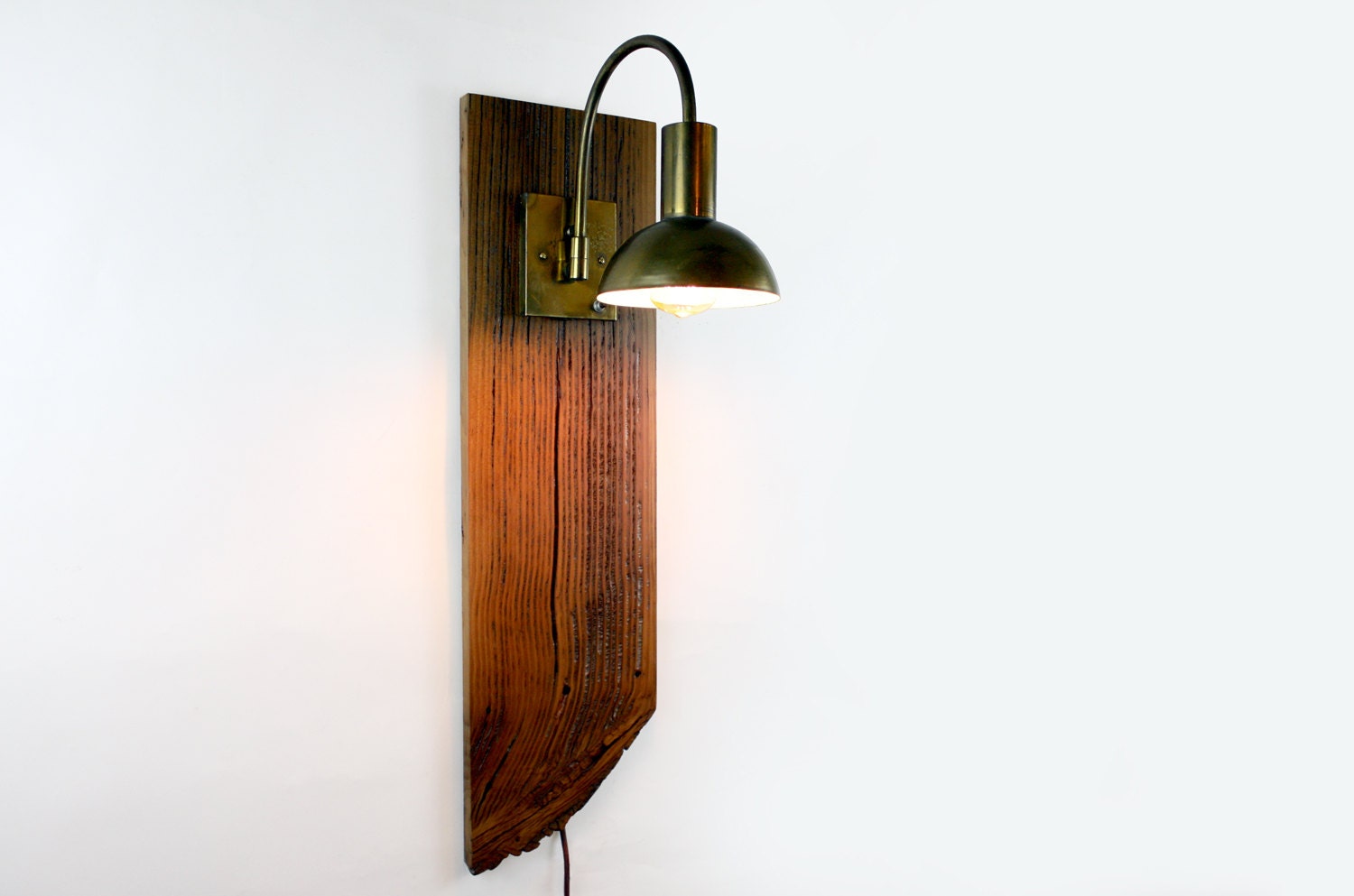 Reclaimed Wood Wall Sconce //  Vintage Brass Lamp // Industrial Barn Light // Salvaged Barn Wood