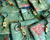 Mahjong Mah Jongg Green Silk Jacquard Key-Chain Coin Purse with Mini-Mahjong Tile Bead and Glass Beads