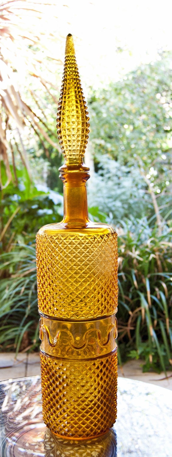 1960's  Genie Bottle - Yellow Amber // Amberina Decanter
