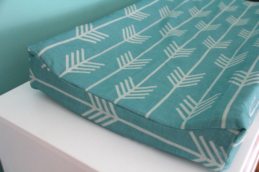 marine arrow contoured changing pad cover