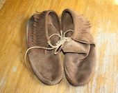 MinneTonka Moccasin Ankle High Fringe Boots 8/8.5