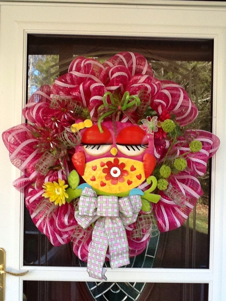 Mesh Owl Wreath