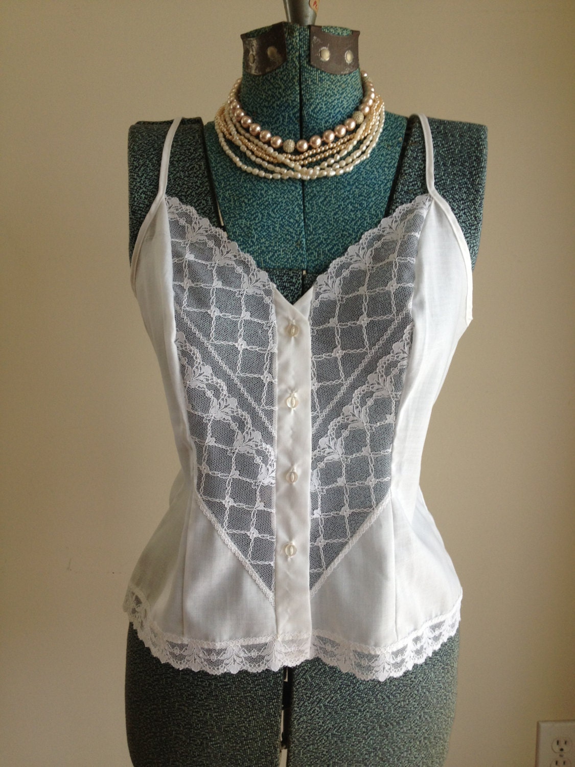 Vintage Sears white camisole / white vintage cami / summer cami / vintage tank top / lace cami / size medium large