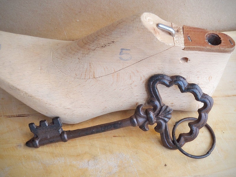 Antique Victorian Key, Vintage Iron Oversized Ornate Key, Rustic Home Decor