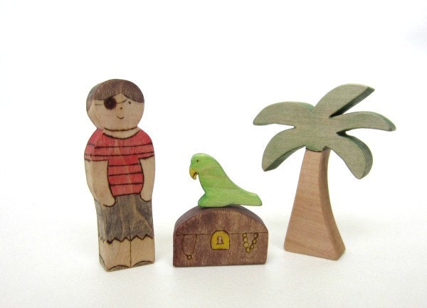 Pirate Set - Wooden Toy Pirate Set
