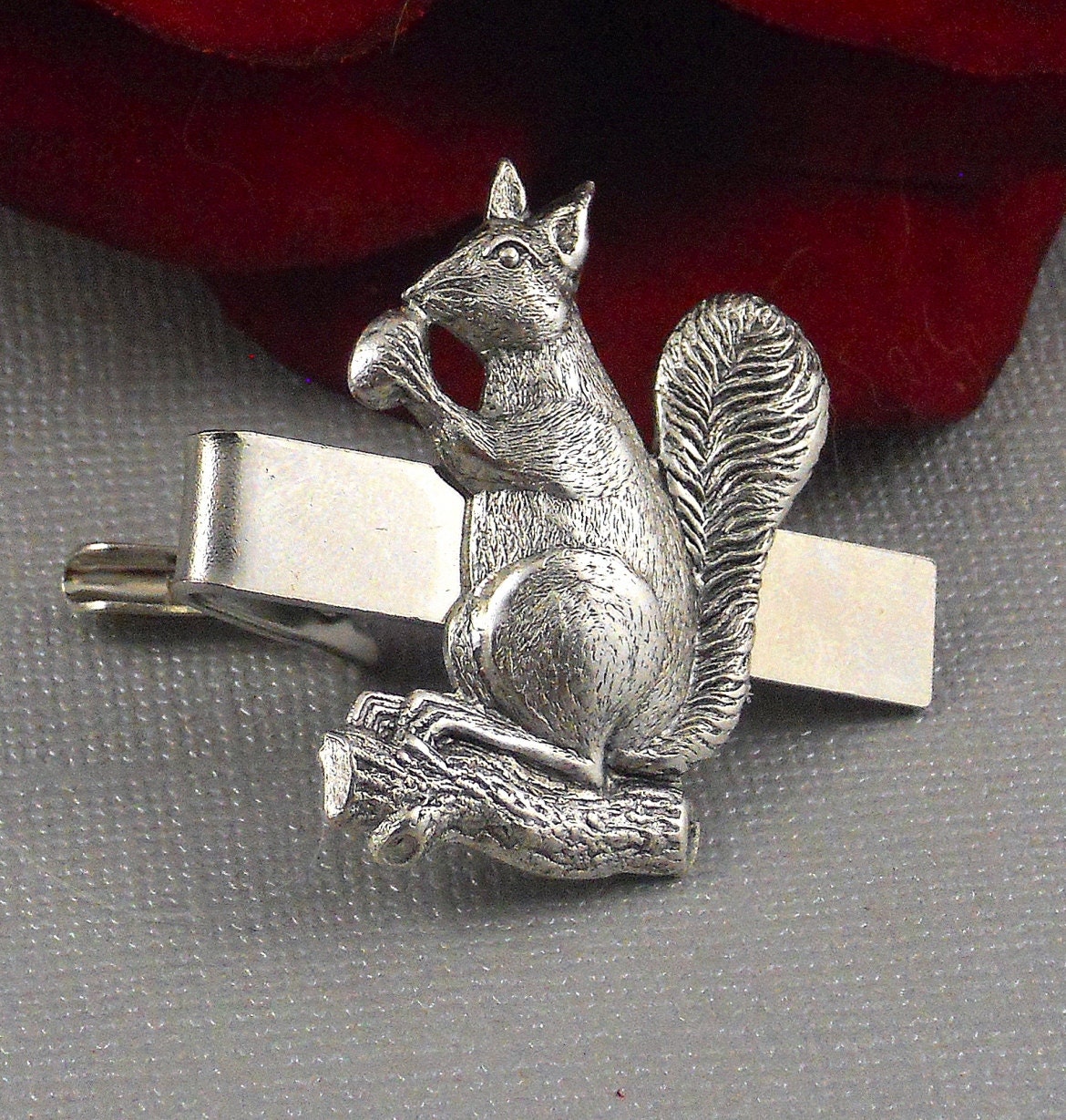 Silver Squirrel Tie Clip, Antique silver Finished, Steampunk, Acorn Nut Tie Clip