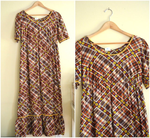 Vintage Brown and Mustard Yellow Peasant Hippie Maxi Dress Medium - 1970s