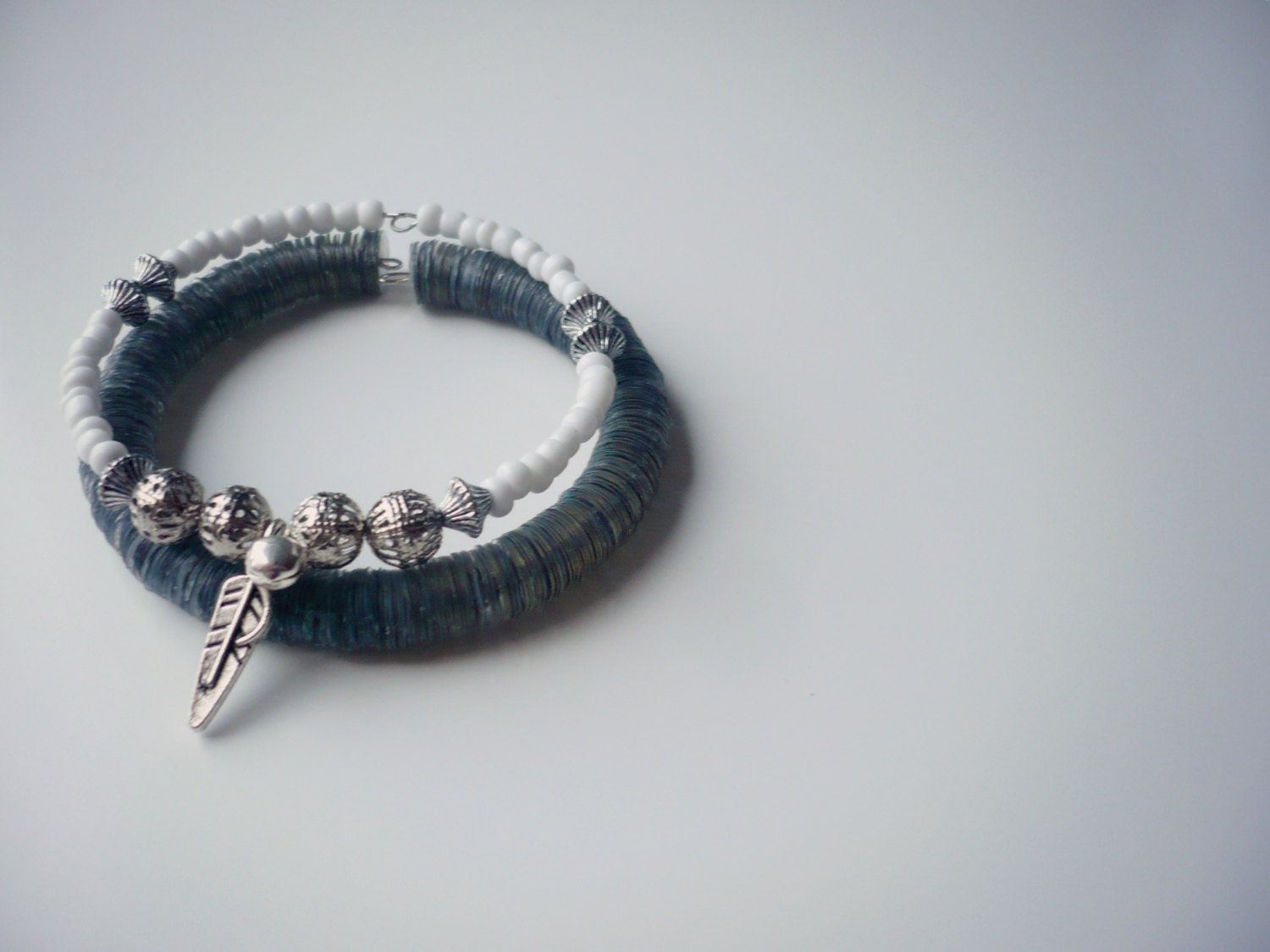 Set bracelets / White sequins bracelet / Silver sequins bracelet / Feather bracelet / Silver white bracelets
