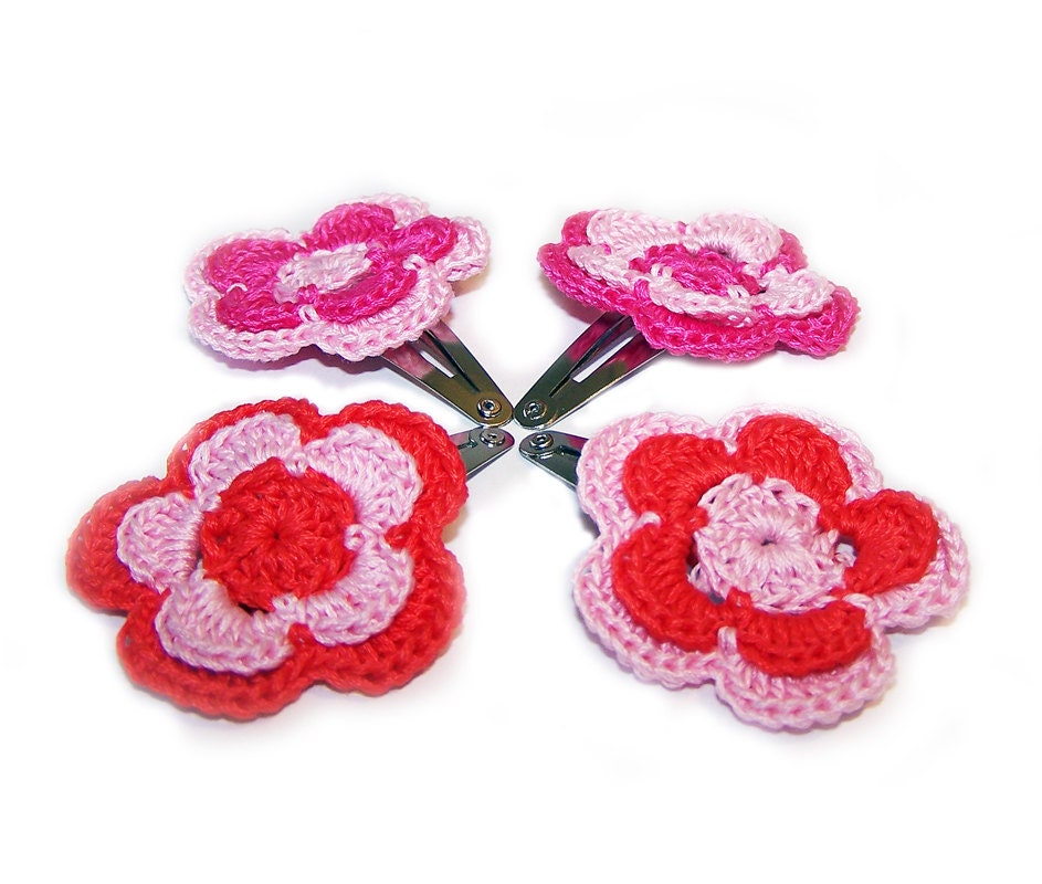 Crochet flower hair clips in fuchsia, red and pink - set of 4, back to school, gift for twins girls