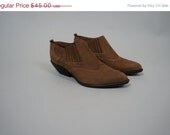 SPRING SALE 90s Tan Suede Leather Slip On// Western Slip On// Zodiac Ankle Booties 8.5
