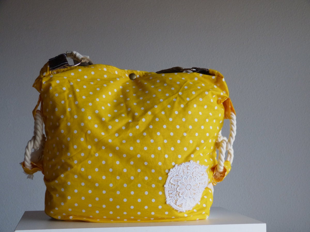 CATARINA DIAPER BAG yellow // polka dots // messenger bag // adjustable handle // embroidered // Limited Edition // Dawna Paris // beach bag