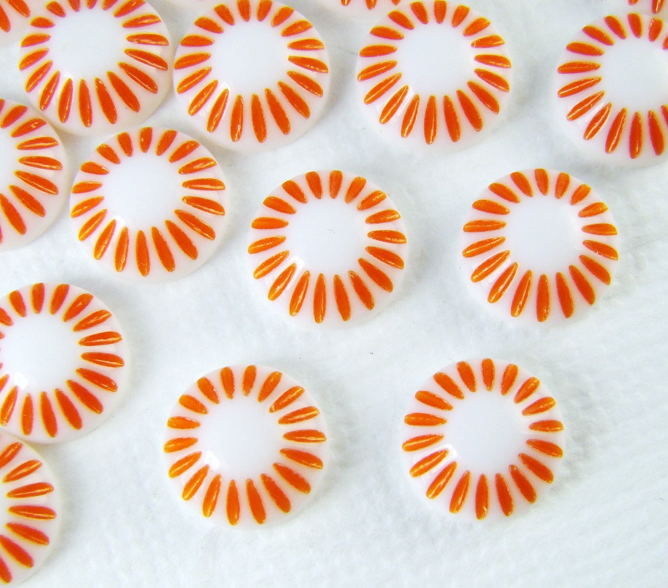 Vintage Plastic Orange & White Sunburst Flower 8mm Cabochons  - 10