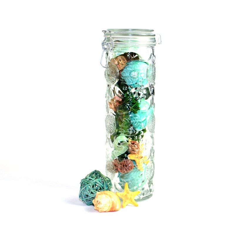 Glass Pasta Jar, Retro Fruit Motif - Tall, Large Spaghetti Size - Rubber Gasket Seal, Wire Bail Clamp - Vintage Home Kitchen Decor or Use