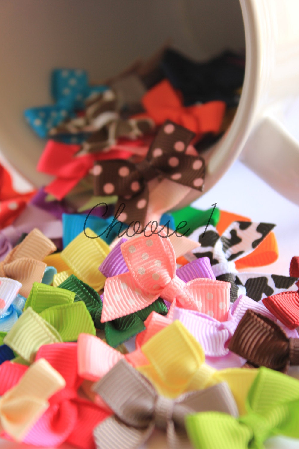 Baby Shower Gift, Mini Bow, Mini Hair Bow - 1 Pack