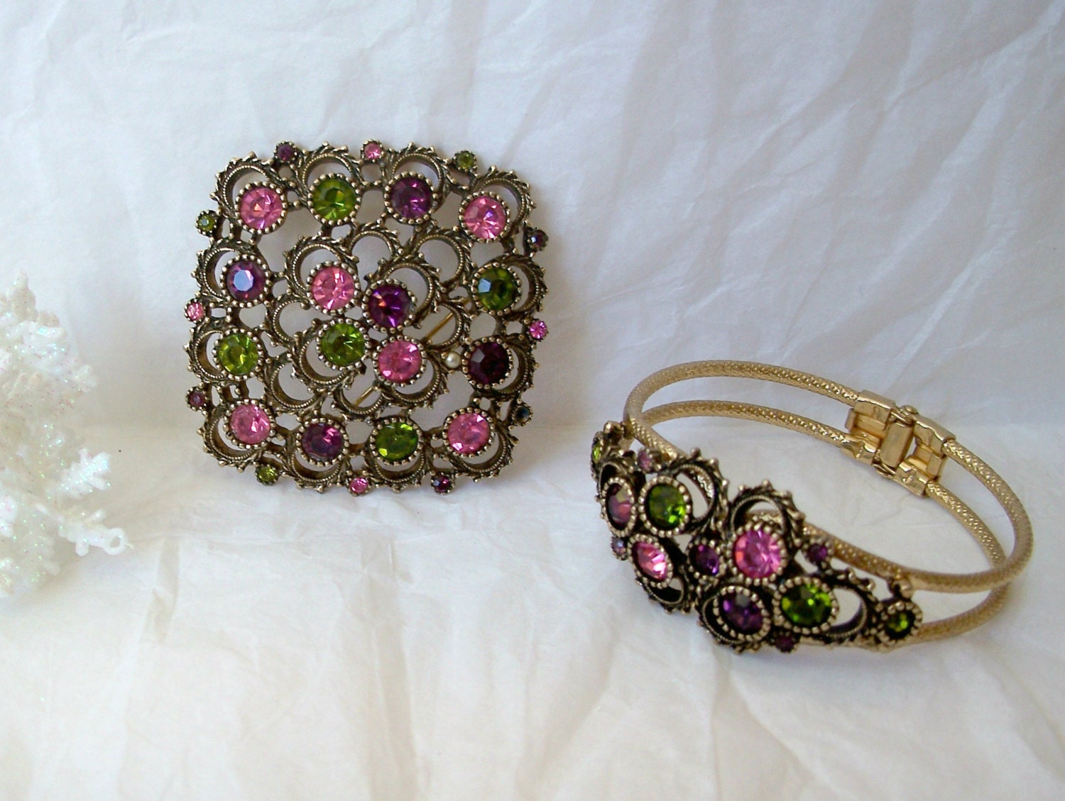 Vintage Austrian Lites Coventry Brooch Bracelet set Demi Parure