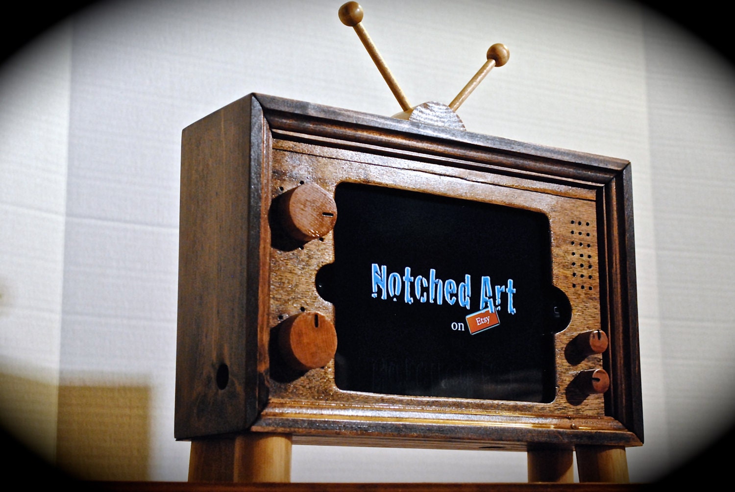 The "iPad mini TV Stand" retro wooden docking station for iPad mini