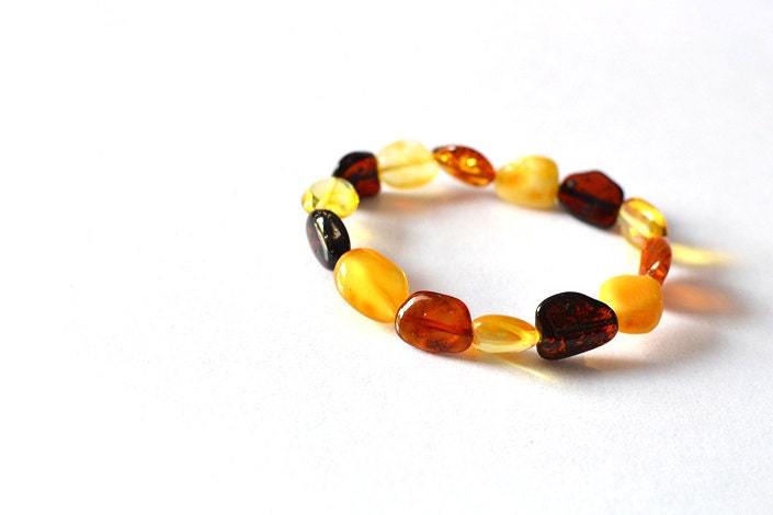 Elegant Multicolored Baltic Amber Bracelet Honey Cognac Golden Brown Natural Jewelry