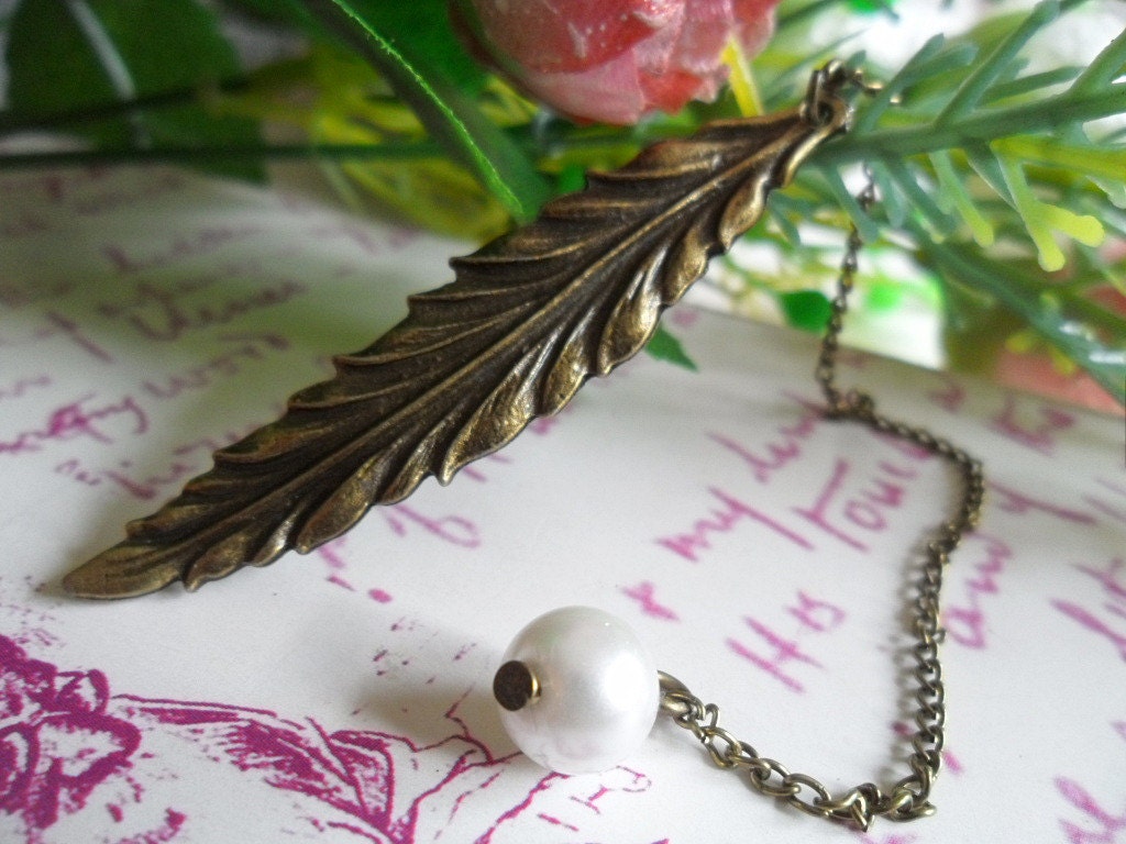 reading time - Chic Bronze Leaf Feather Bookmark, Faux Pearl, alloy chain Book mark dangle charms, Vintage retro Style, bookworm gift