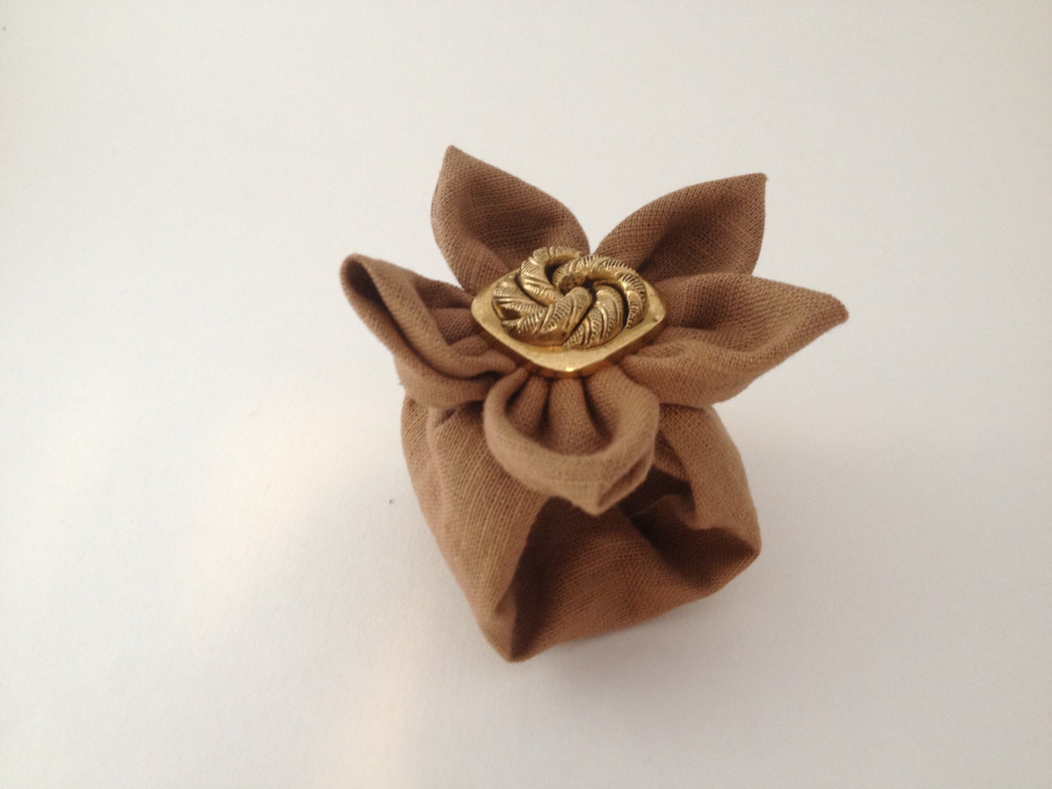 8 Tan Linen Country Tan  Wedding Napkin Rings w/ Vintage Style Button